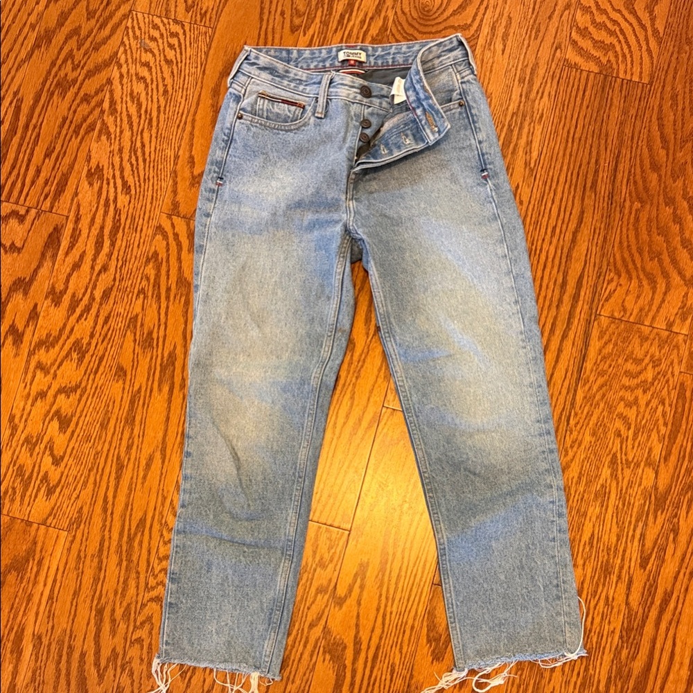 Tommy Hilfiger Blue Cropped Jeans
